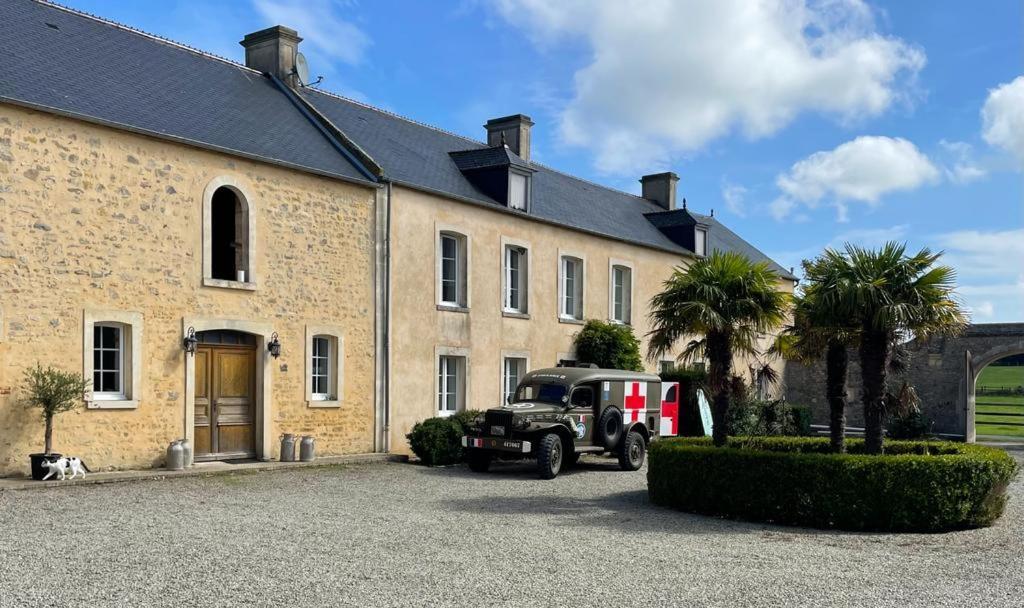 Le Clos Du Bas Courtil Guesthouse B&B Omaha Beach Osmanville Exteriér fotografie