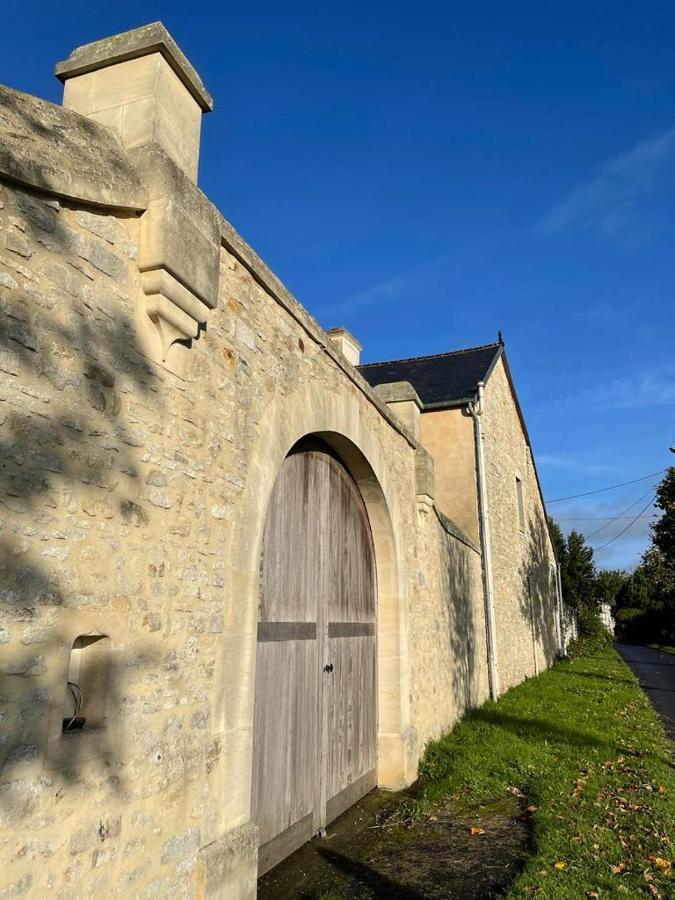 Le Clos Du Bas Courtil Guesthouse B&B Omaha Beach Osmanville Exteriér fotografie