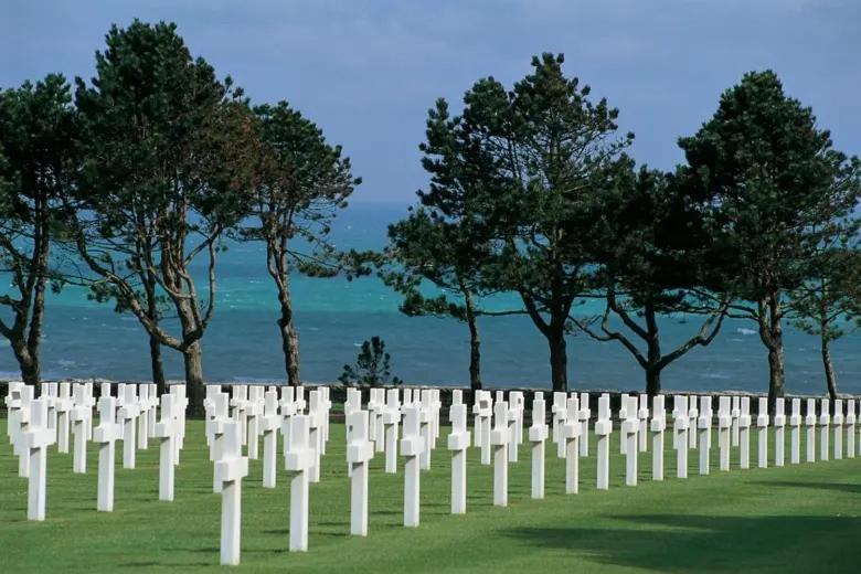 Le Clos Du Bas Courtil Guesthouse B&B Omaha Beach Osmanville Exteriér fotografie